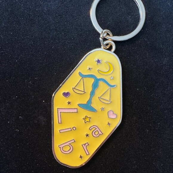 Libra Zodiac Keychain | Yellow Enamel Astrology Key Ring with Scales & Hearts - Picture 4 of 5